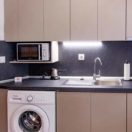 Ango Center בית נופש סטאברוס